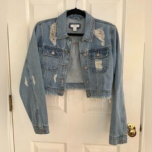 Frayed cropped jean jacket